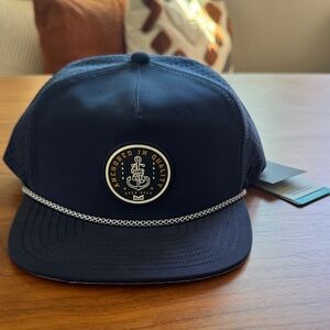 Melin Coronado hat